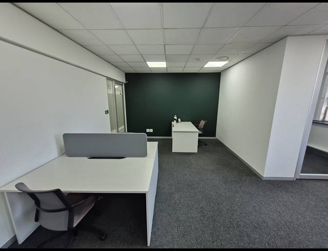 93M² OFFICE TO LET IN SANDTON CENTRAL